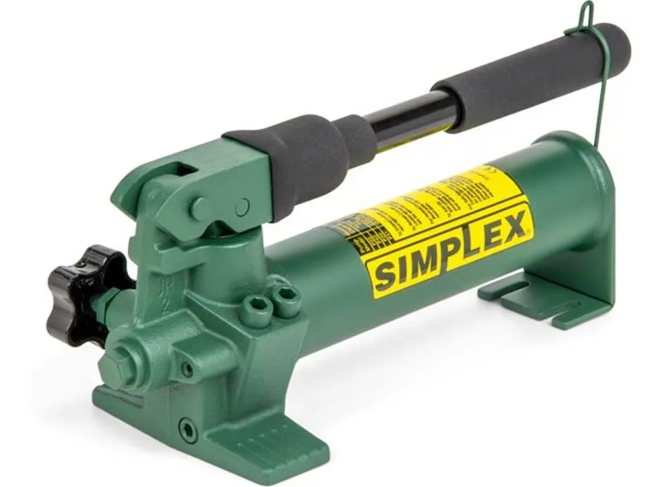 2Simplex P20, Two Speed, Hydraulic Hand Pump, 0.17 in³ Oil Flow per Stroke at 2,850 psi, 15 in³ Usable Oil