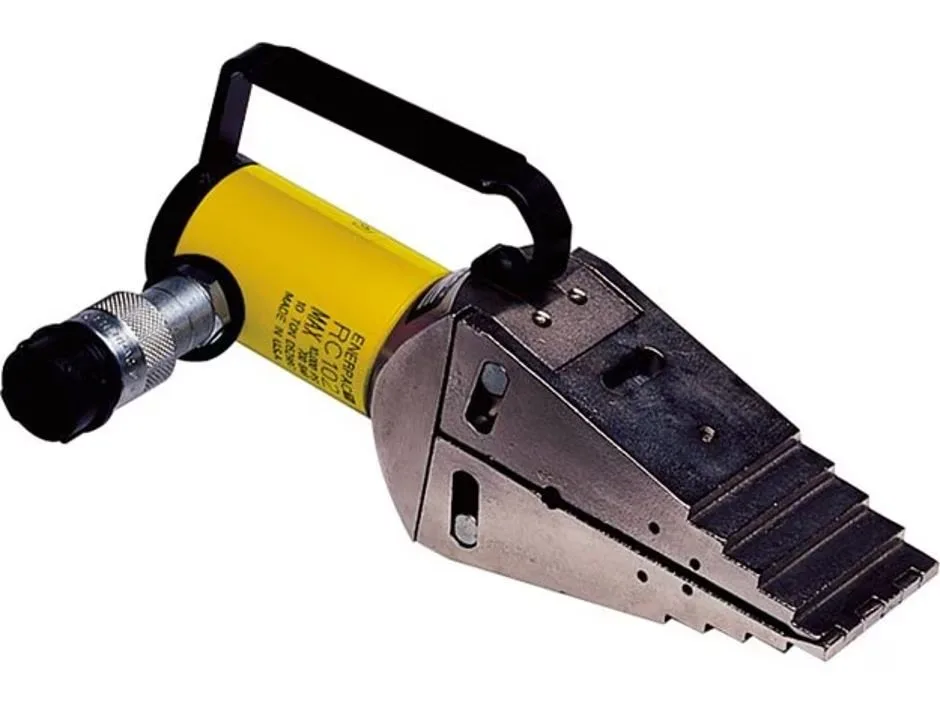 Hydraulic and Mechanical Spreaders1